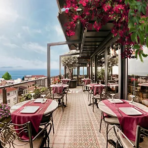 https://skalion-hotel.istanbul-turkeyhotels.com