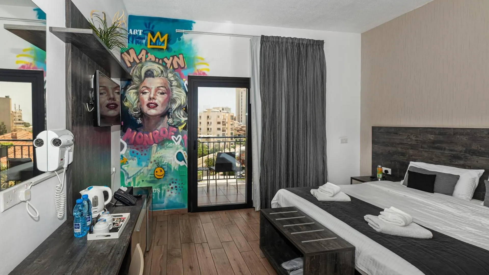 ***  Rise Street Art Hotel Larnaca Cypr