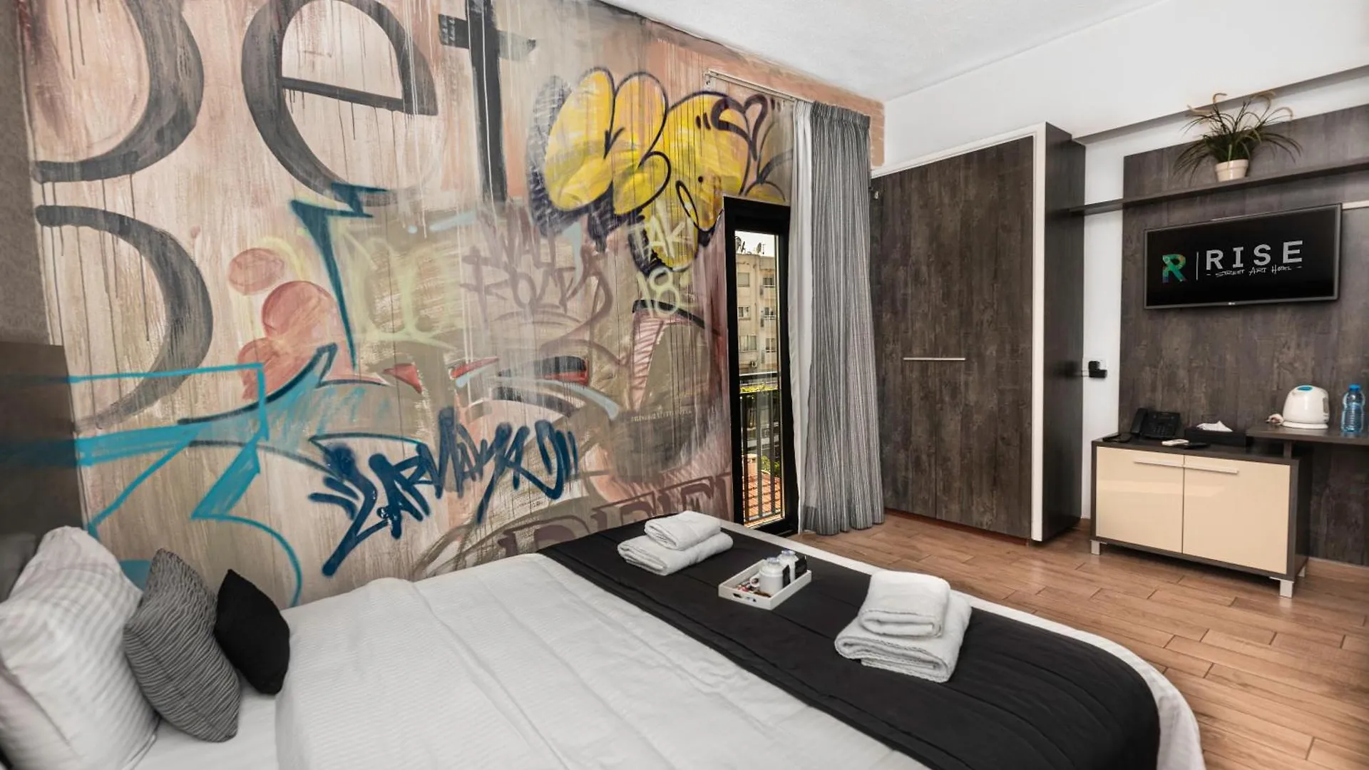 Rise Street Art Hotel Larnaca