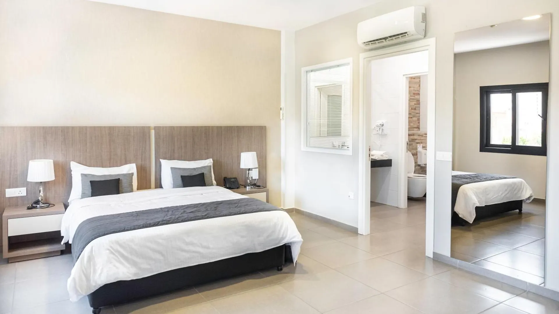 Rise Urban Art Hotel Larnaca