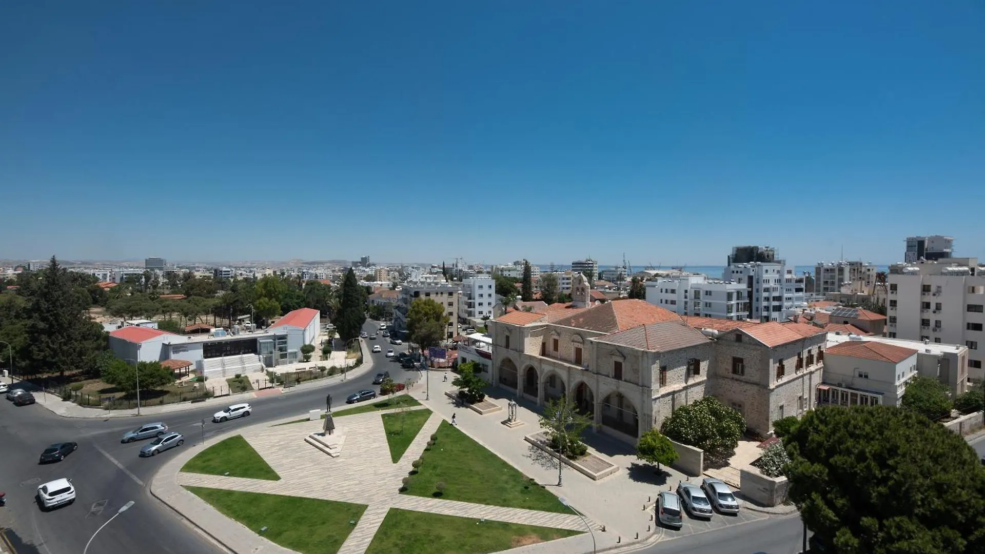 Rise Urban Art Hotel Larnaca