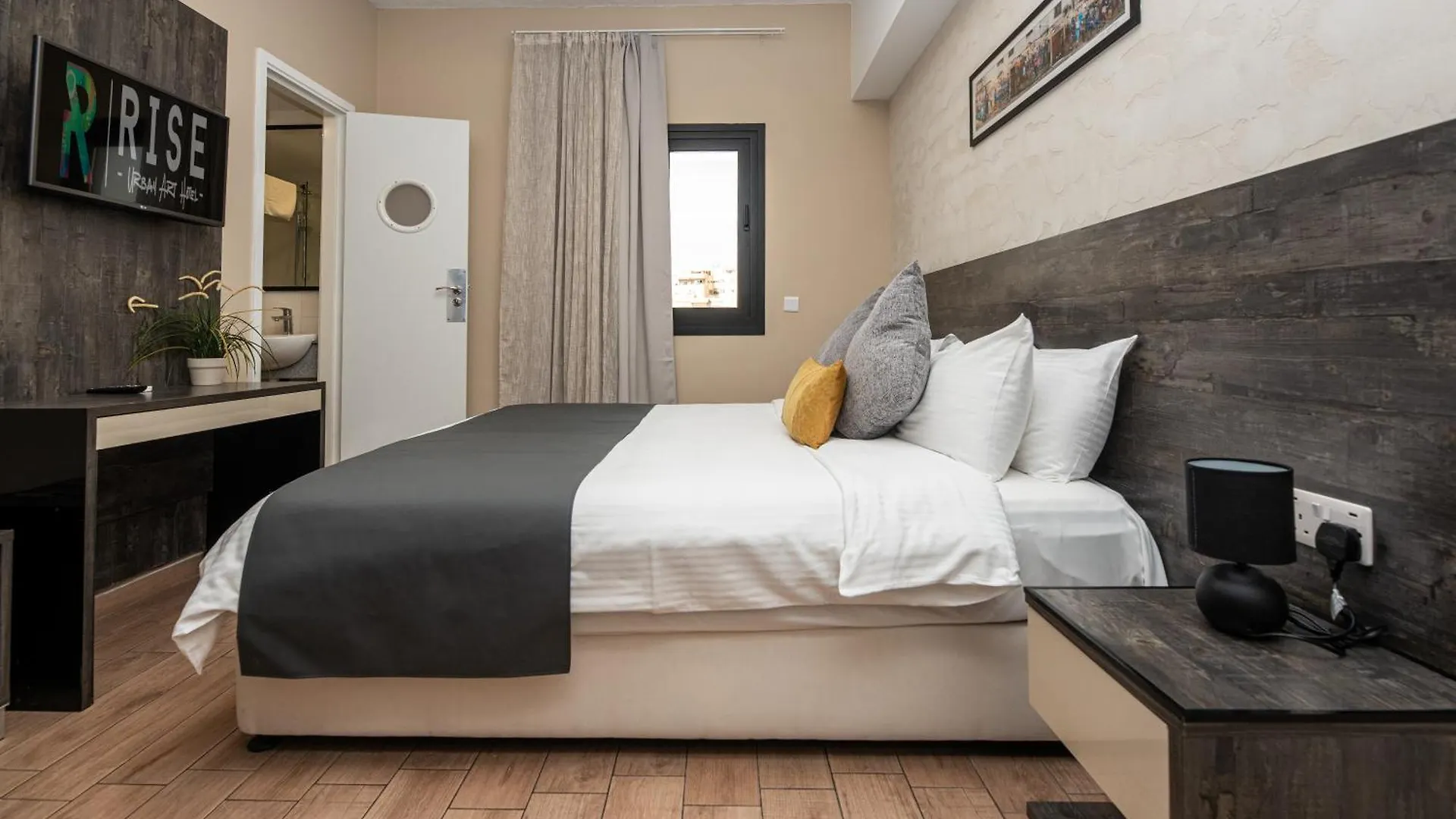 ***  Rise Urban Art Hotel Cyprus